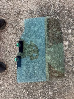 2006-2013 Chevy Impala door glass