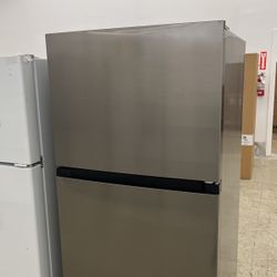 Top Freezer Refrigerator 