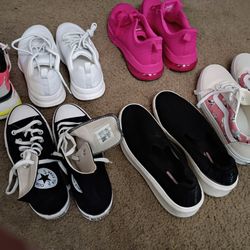Vendo Tenis Tengo Como 10 Pares Casi Todos De Mujer 