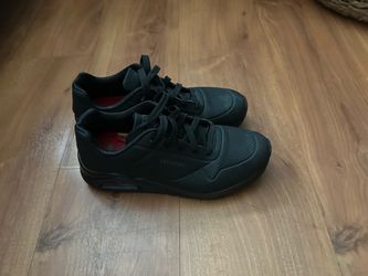 Slip resistant sketchers, Black