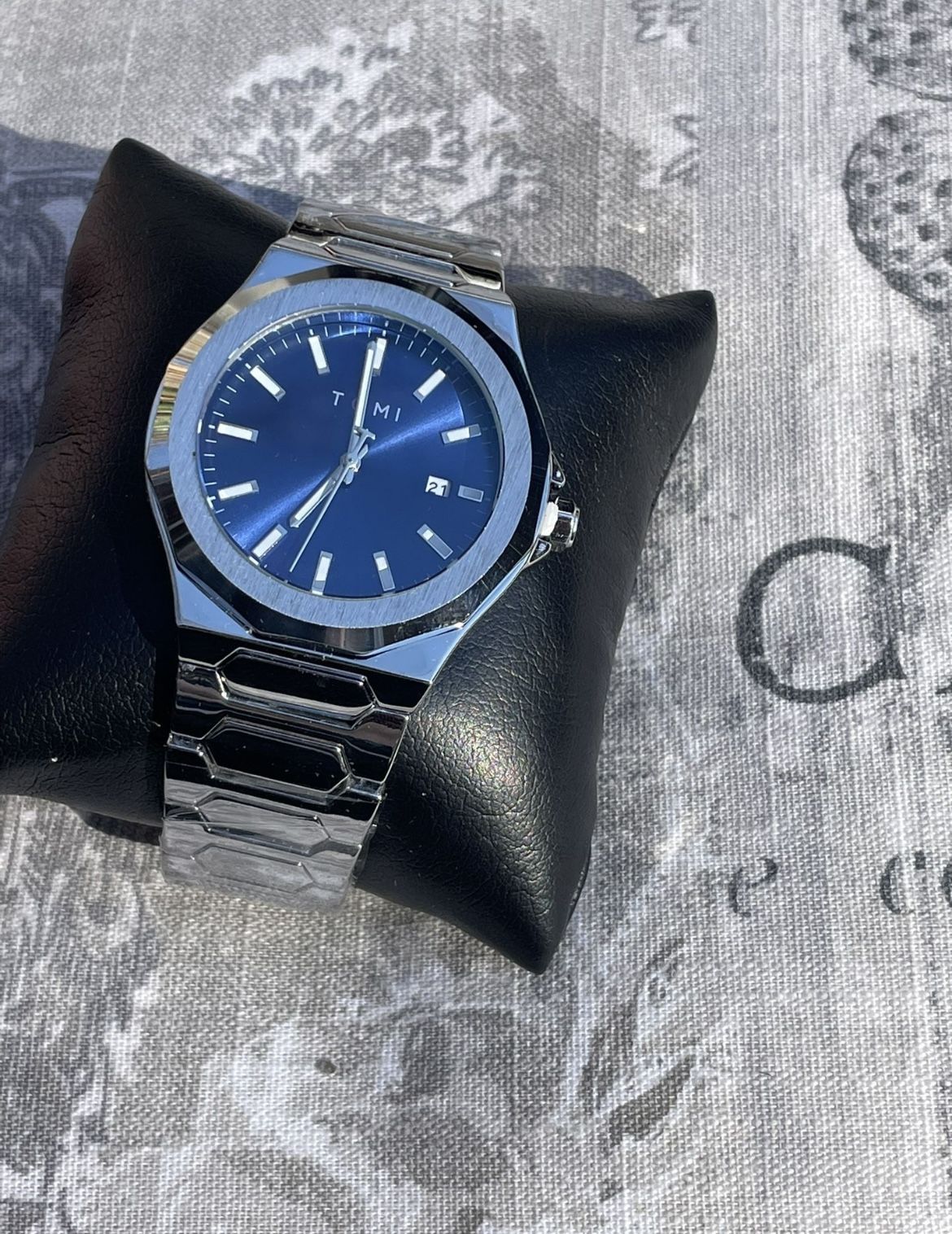 Silver Watch / Blue Face / Brand New 