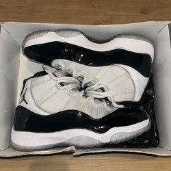 Jordan 11 Concord 
