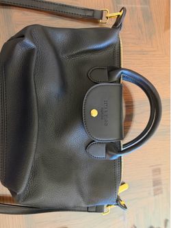 Black purse nee