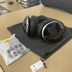 Mercedes Bluetooth Headphones 