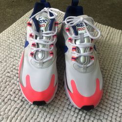 Nike Women’s Air Max 270 Shoes