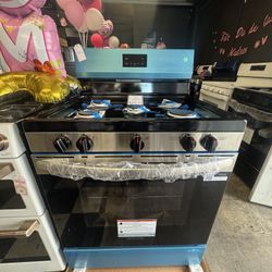 Frigidaire Gas Stove In Stainless Steel 