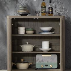 Cabinet With Storage/ Gabinete Con Almacenamiento 