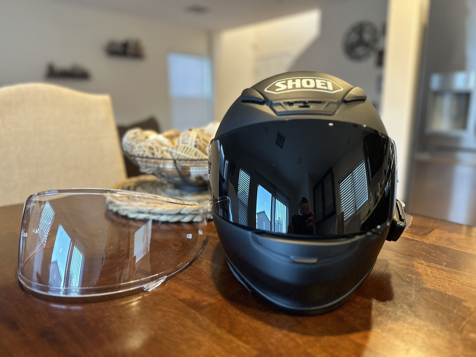 Shoei RF 1200 Matte Black Racing Motorcycle Helmet Size M w/Cardo &2 Visors  for Sale in Las Vegas, NV - OfferUp