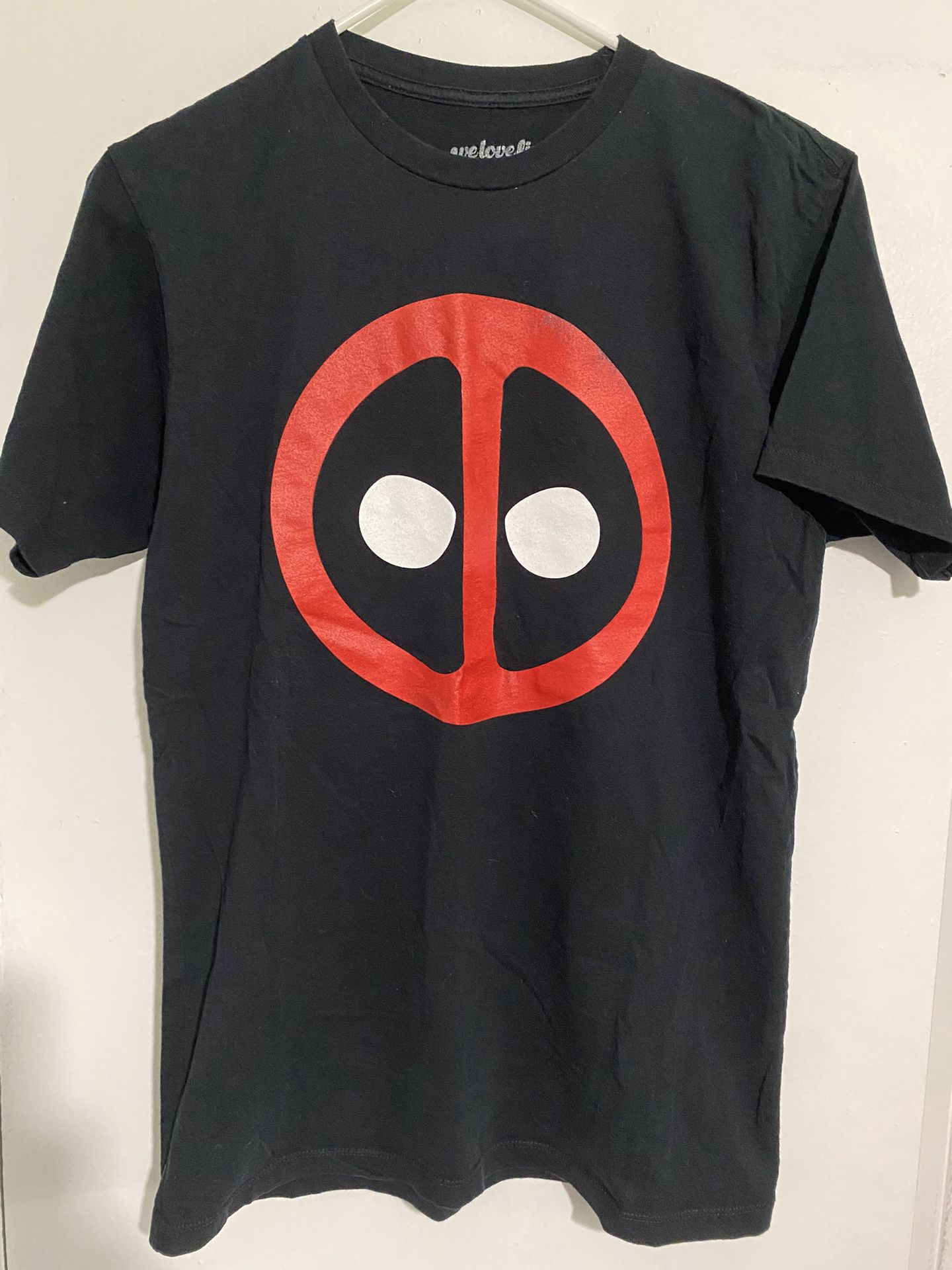 Marvel Deadpool Tee Shirt Size M