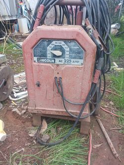Lincoln ARC WELDER AC 225 AMP