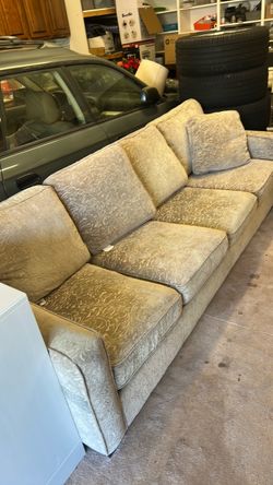 Free couch