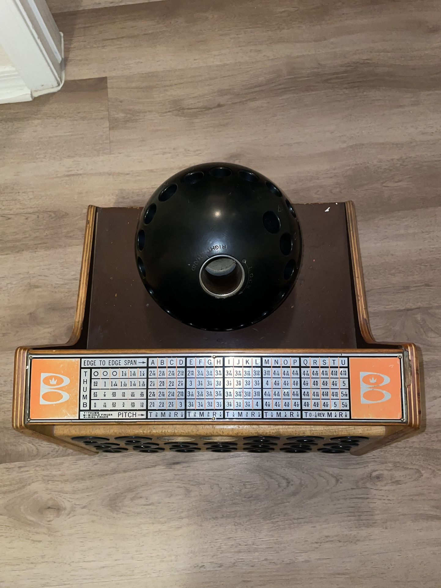 Brunswick Custom-matic Bowling Ball Fitter