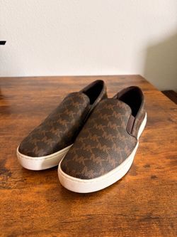 Mikhael Kors Shoes
