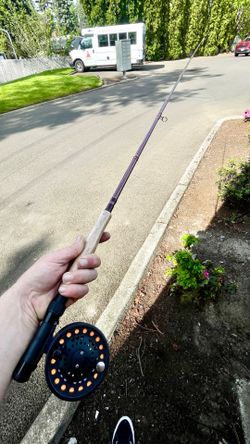 Pflueger 8' flyrod w/ reel (new)