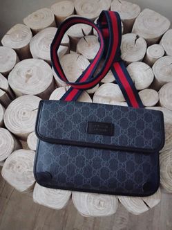 Gucci GG Supreme Black/Grey Coated Canvas Belt Flap Bag