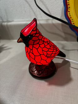 Tiffany-Style Cardinal Bird Accent Lamp
