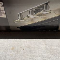 3 Light Vanity Lighting