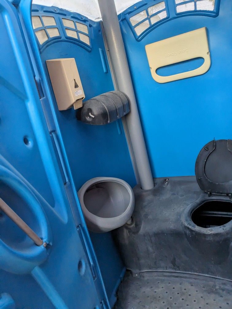 Premium Porta Potty