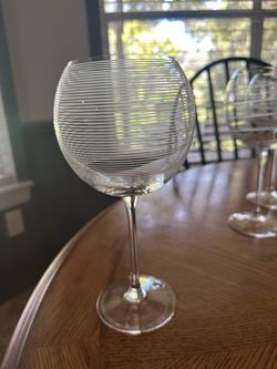 Mikasa Wine Glasses (32832)