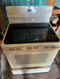 GE Stove