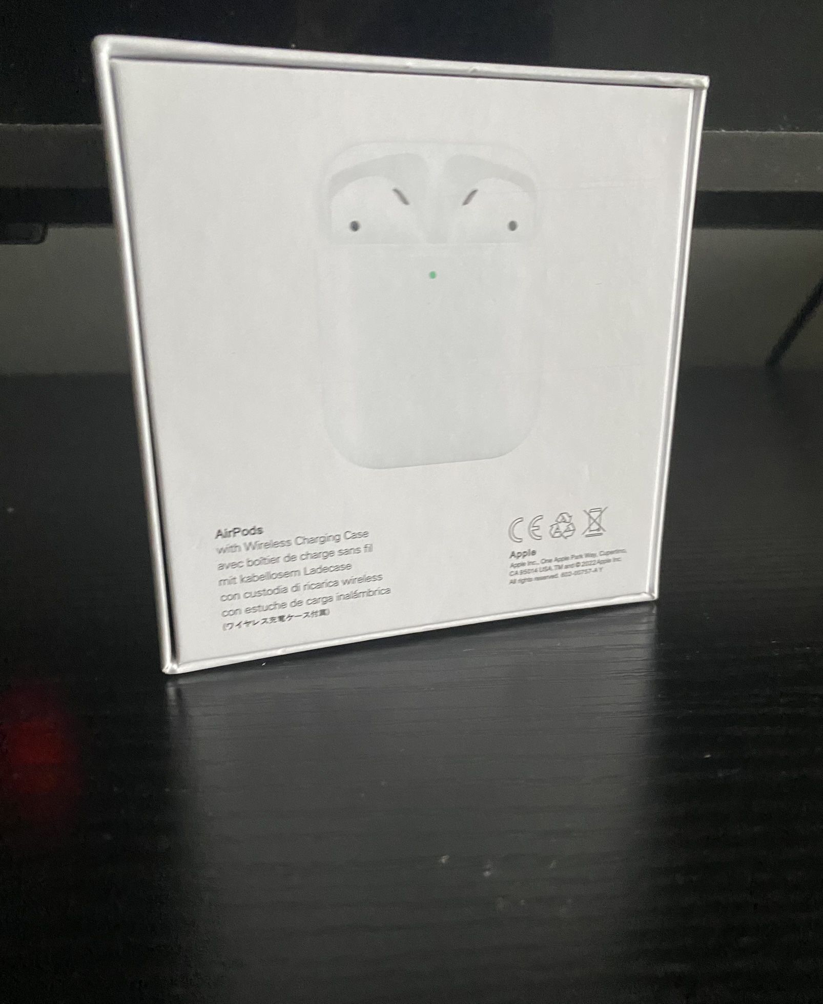 Airpods 2 wireless charging 