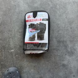 UFC Gloves