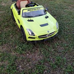 MERCEDES KIDS CAR $50