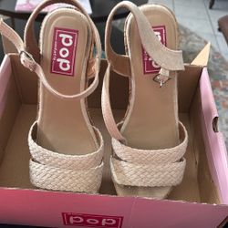 Woman’s Wedge Sandals 