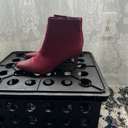 Red Elegant Boots Express Brand 