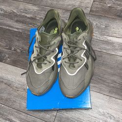 Ozweego Adidas Size 9.5