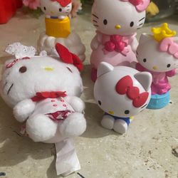 Hello Kitty Figures 