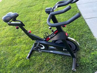 Circuit Fitness Club Revolution Indoor Cycling Bike – 30 lb Flywheel