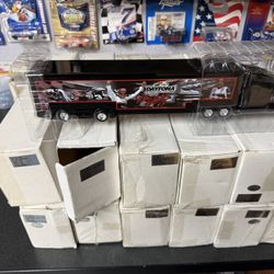 Dale SR and JR 1:64 Die Cast Haulers