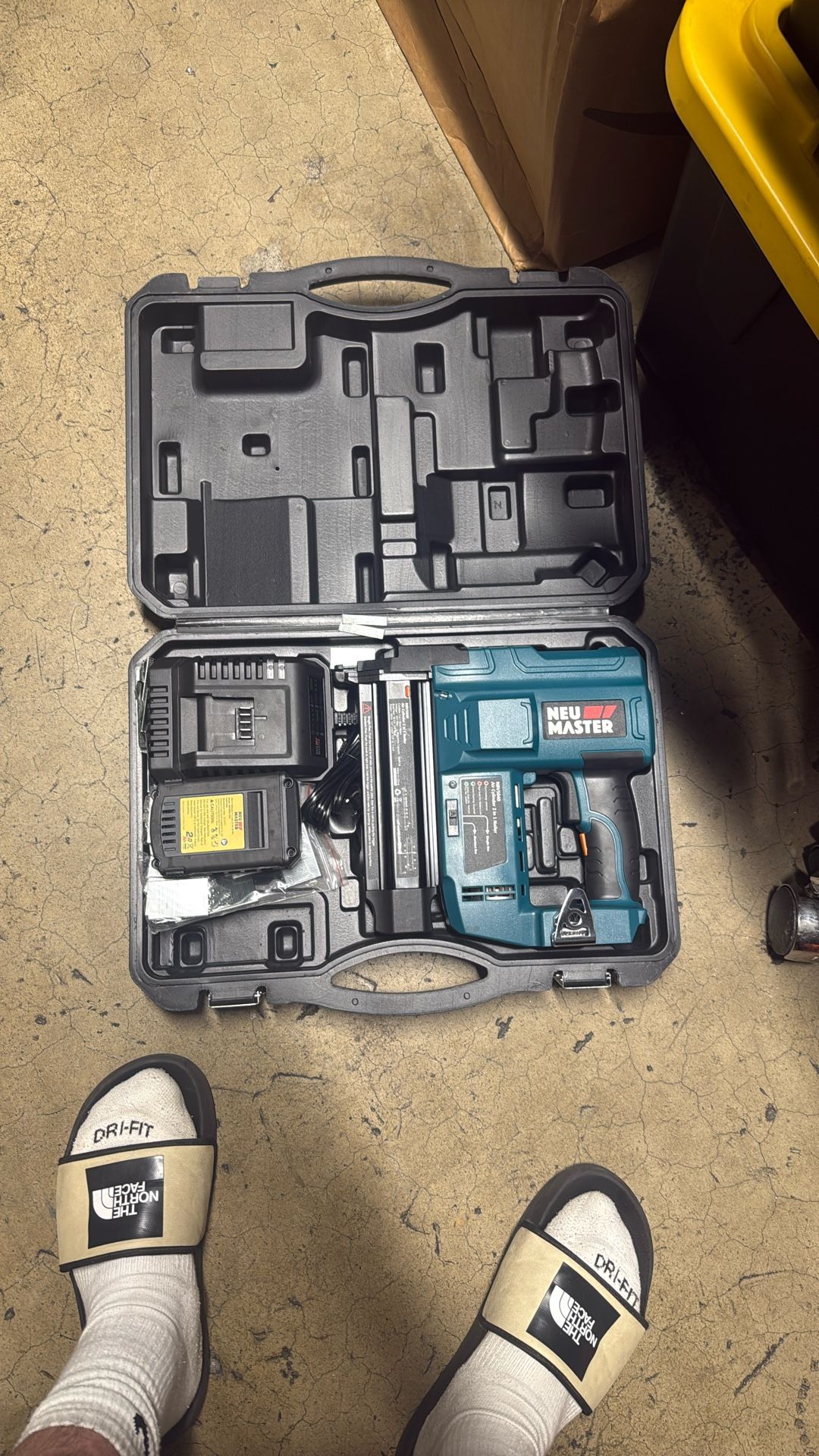 2/1 Nailer And Stapler