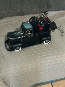 Halloween Black Truck Decor.