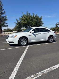 2014 Chrysler 200