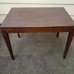 Mid Century Modern End Table Mersman
