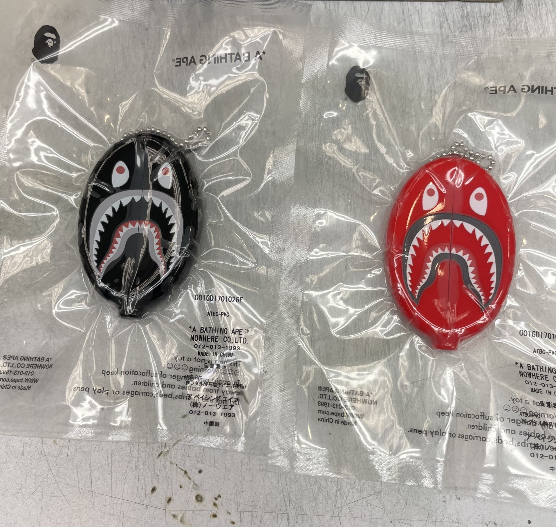 Bape Shark Head Coin And Key Chain Holder