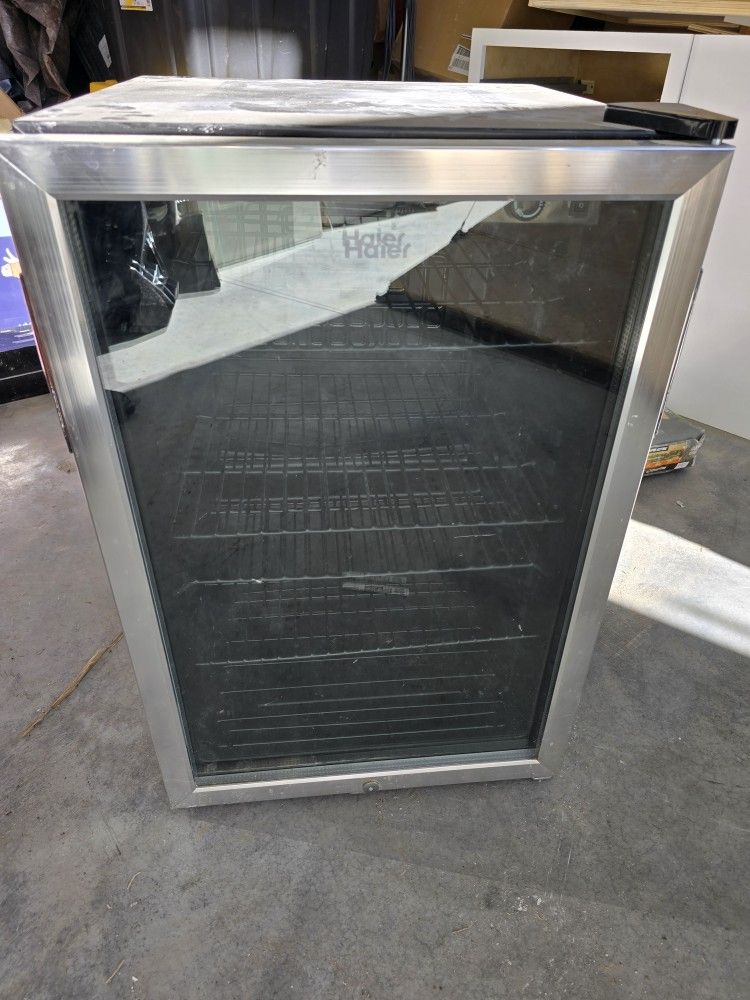 Haier Mini Fridge