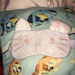 Hello Kitty Eyemask