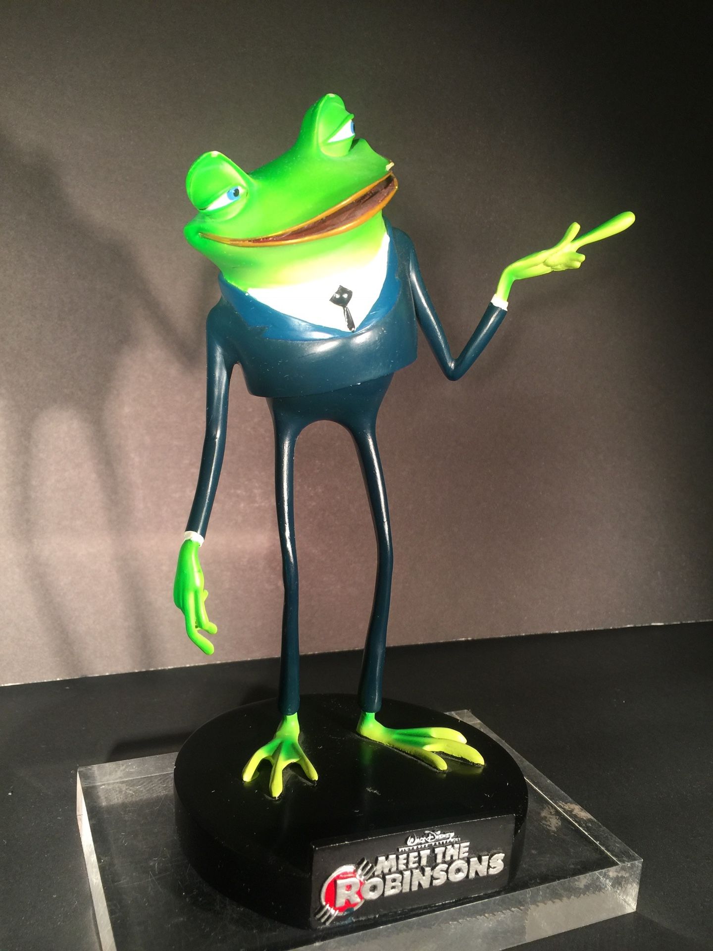 Disney Meet The Robinsons Feaeture Animation Crew Frankie The Frog Figure  2007 for Sale in El Monte, CA - OfferUp