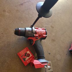 Milwuakee Hammer Drill