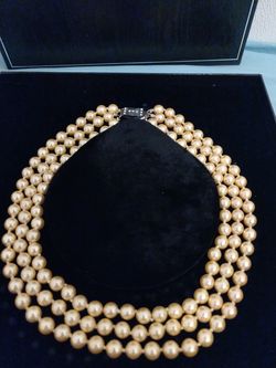 Jackie O Pearls