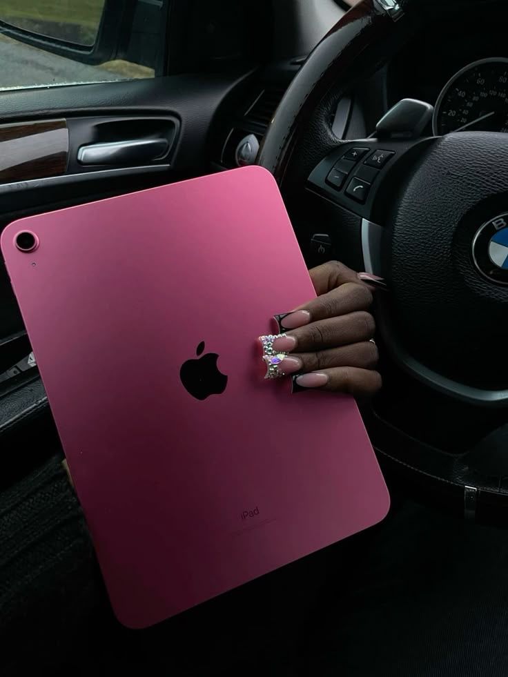 Pink ipad for sale , 🩷