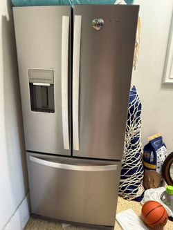 Fridge and freezer