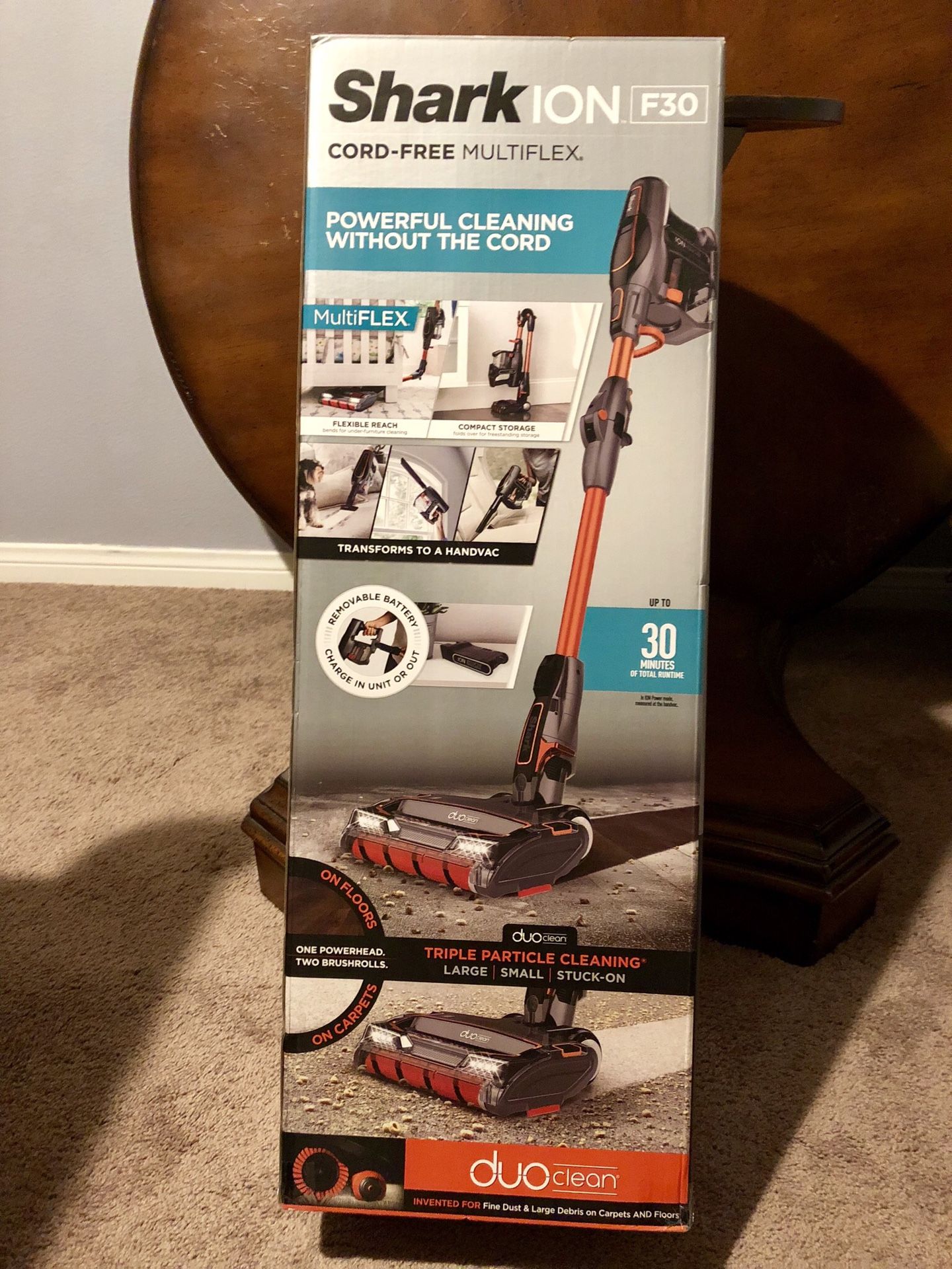 Shark ION™ F30 Cord-Free MultiFLEX® Vacuum (IF200)