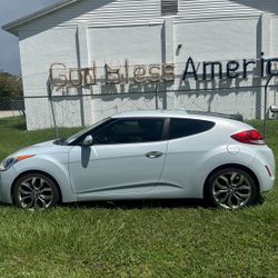 Hyundai Veloster 2015