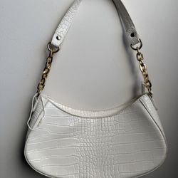 White Shoulder Bag