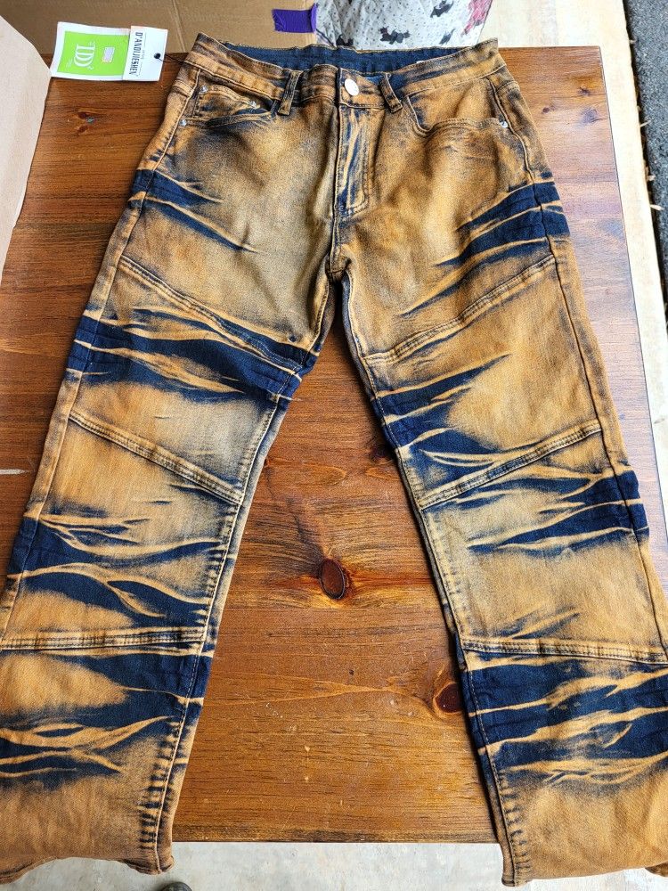 Mens Jeans size 30
Brand New