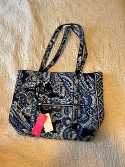 Vera Bradley Iconic Vera Tote